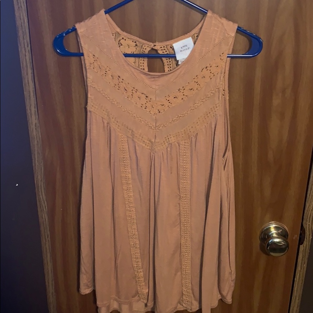 Flowy Mustard tank